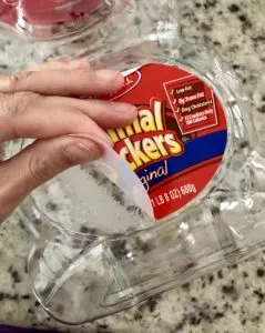 remove sticker from animal cracker jug