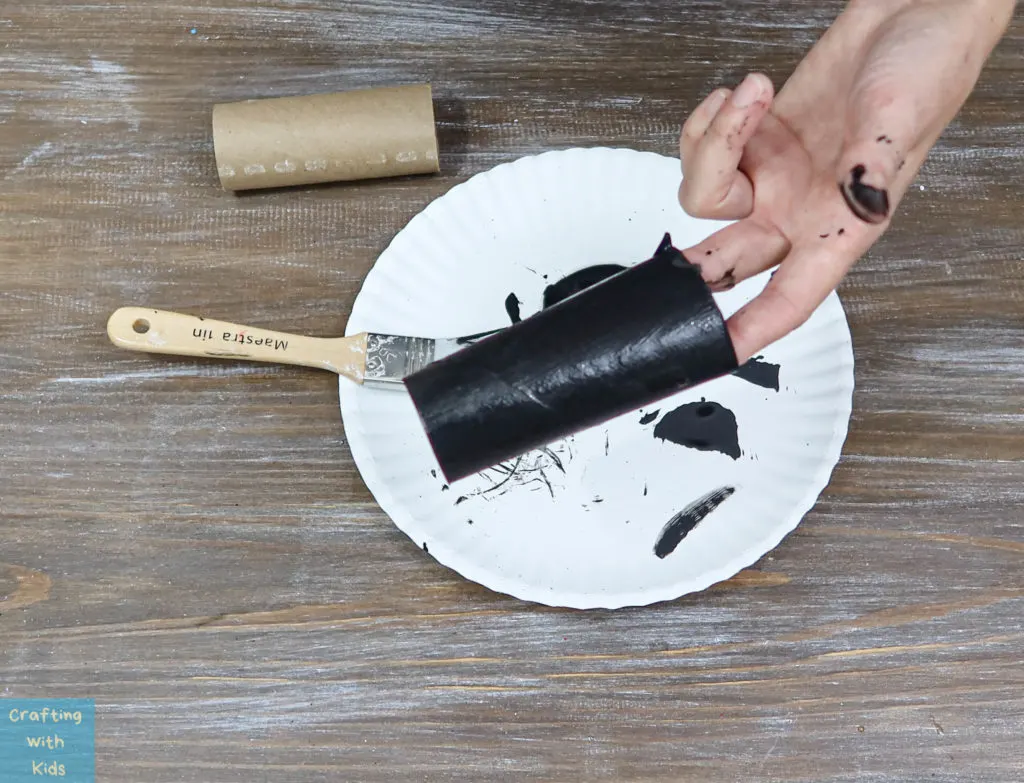 painting the toilet paper tube black
