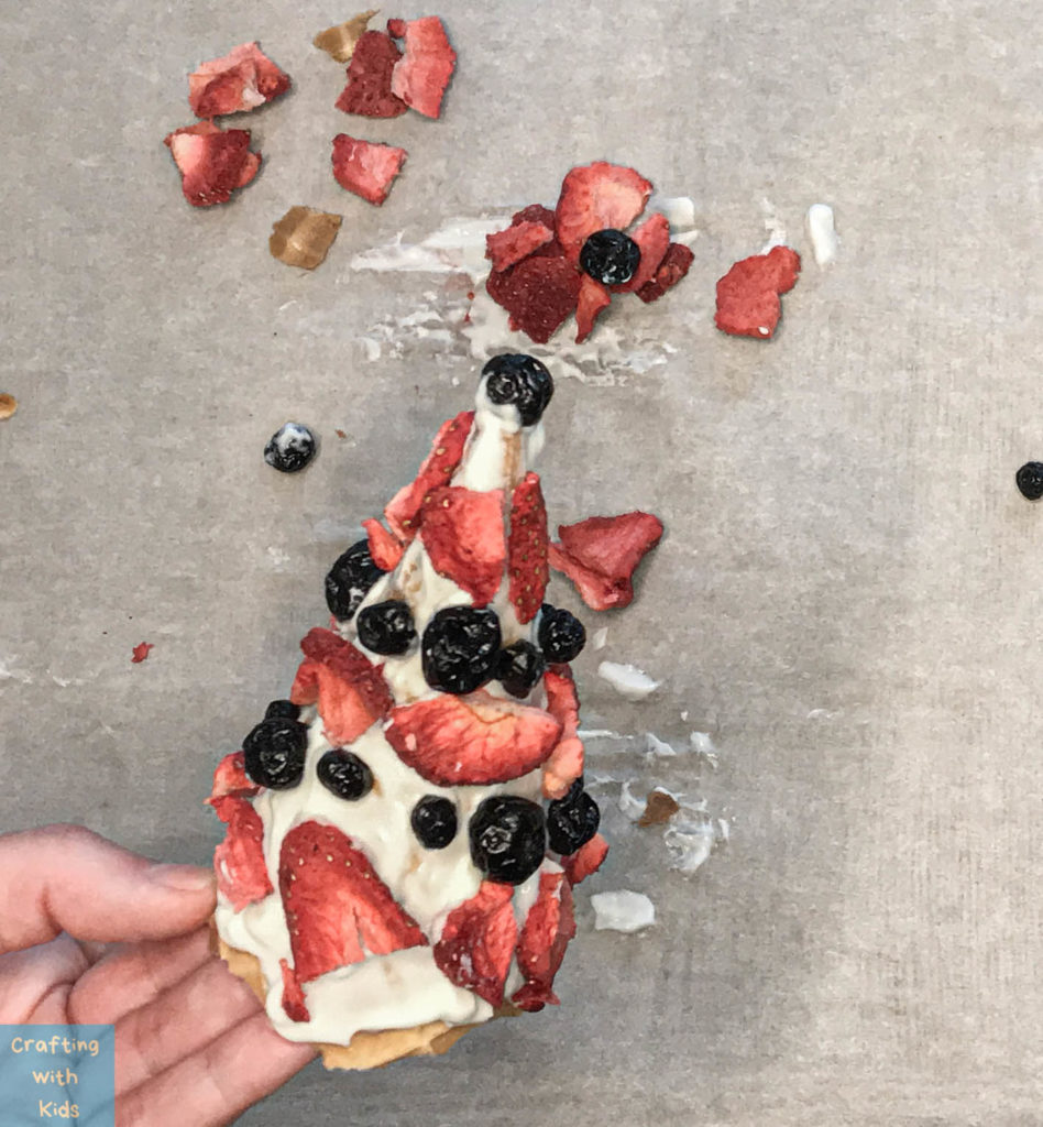 Healthy Edible Christmas Trees with Greek Yogurt and Fruit