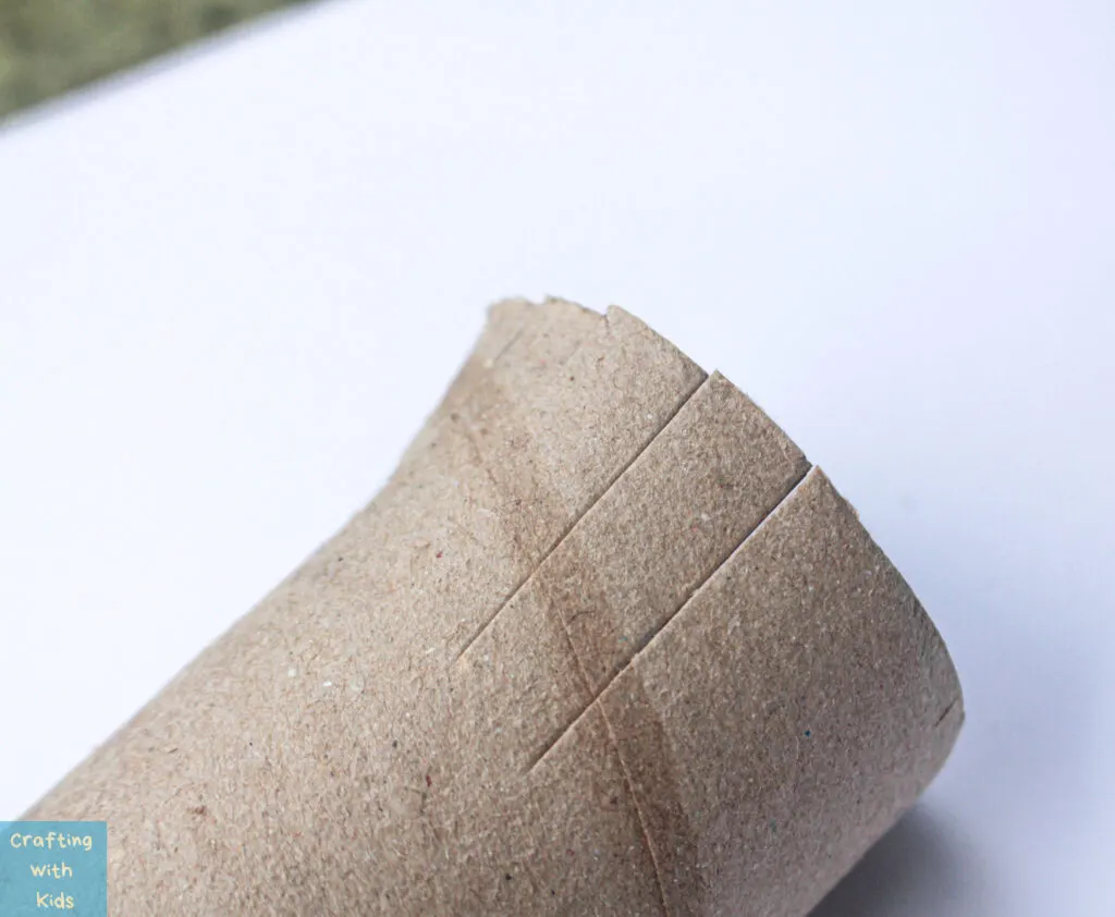 cutting toilet paper roll for 4th July craft