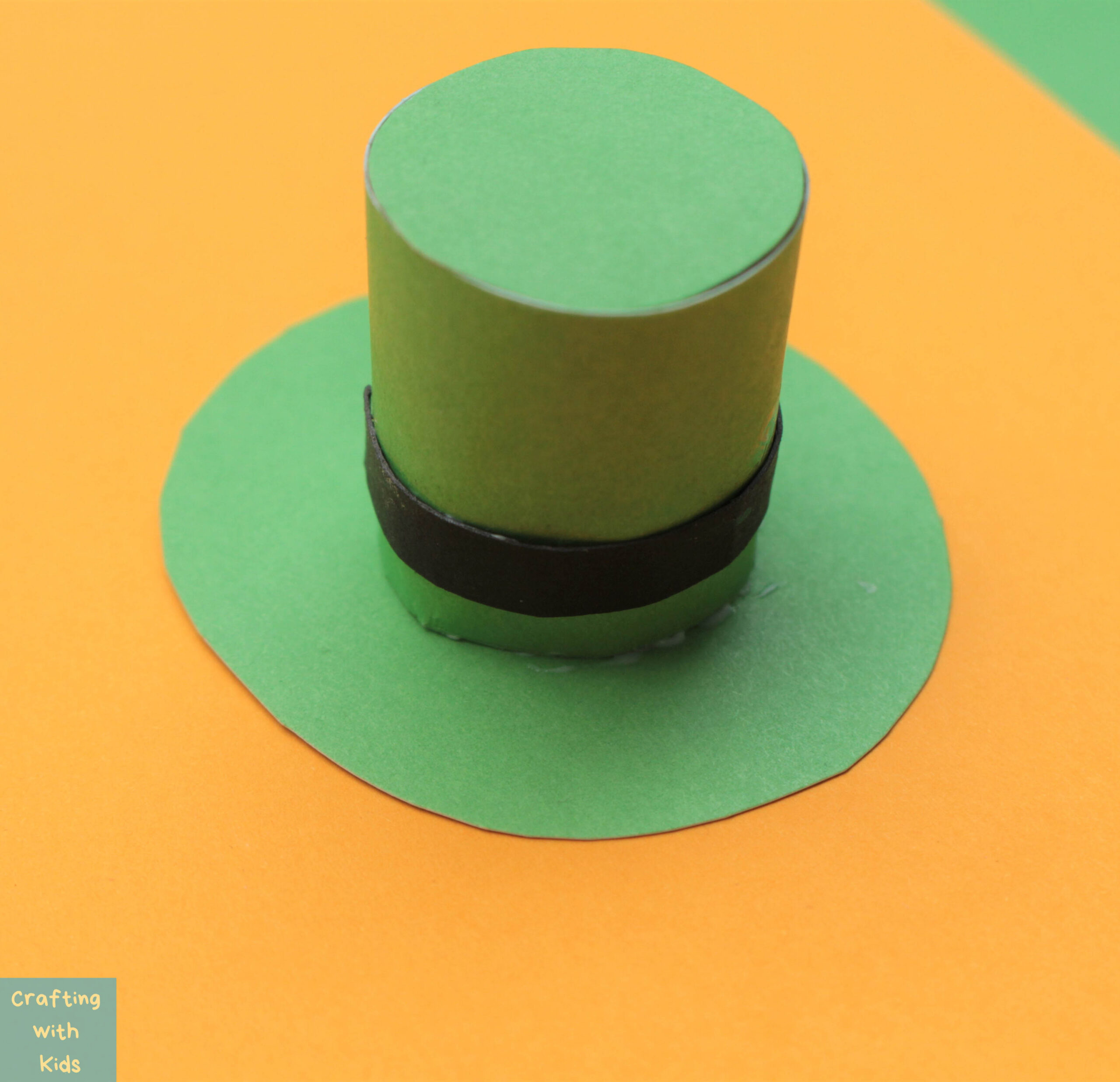 Leprechaun Toilet Paper roll for an easy St. Patrick's Day Craft