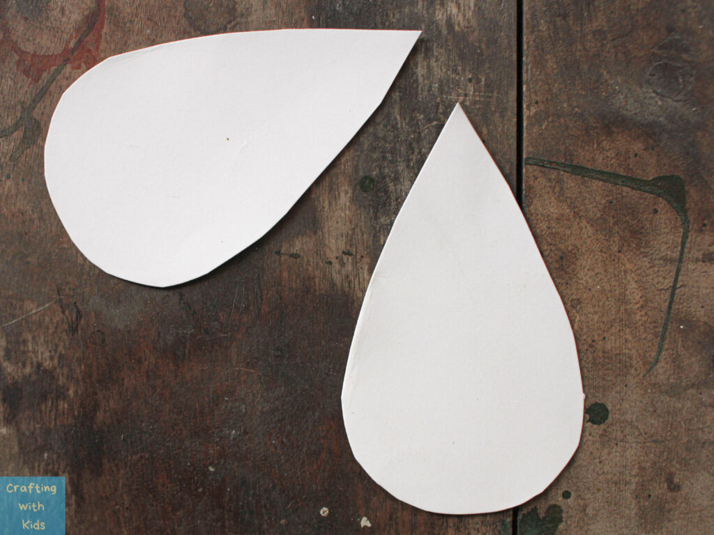 making Bee wings out of construction paper