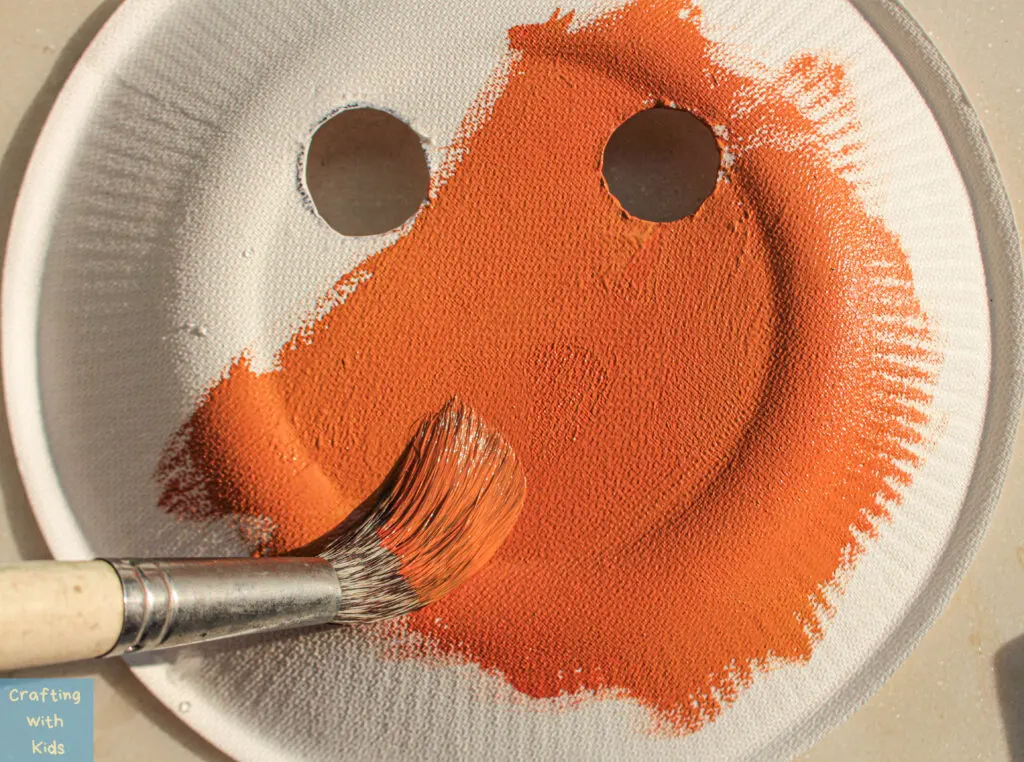 painting paper plate orange