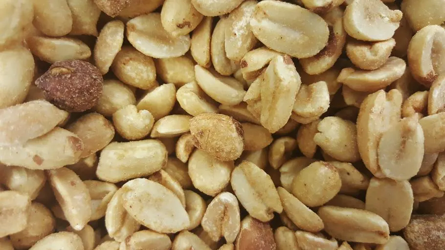 peanut allergy peanuts