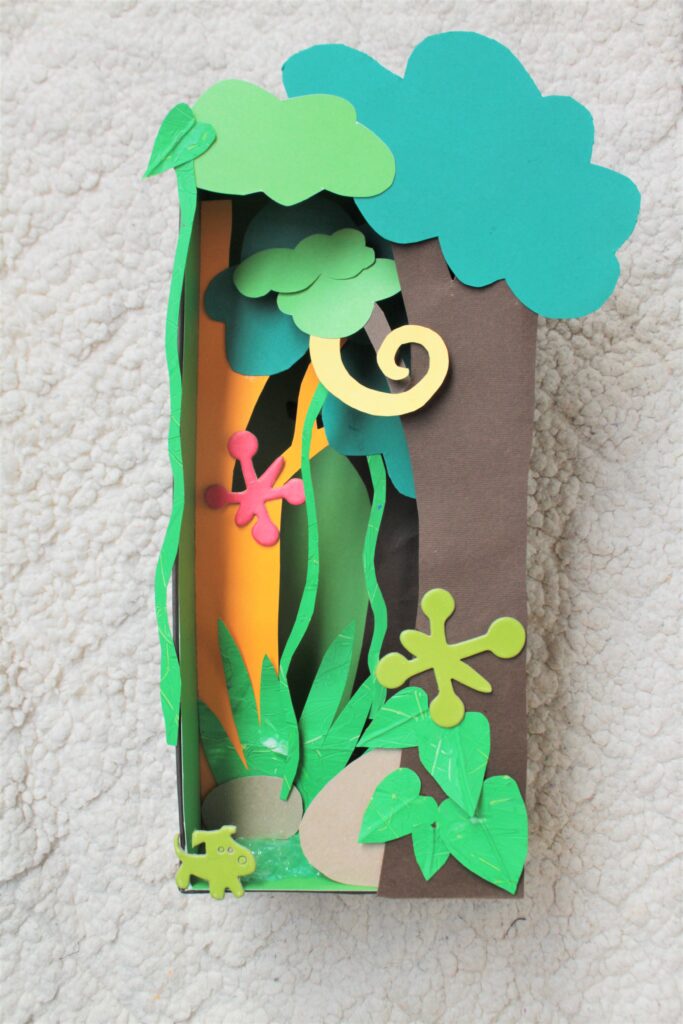Rainforest Diorama 6