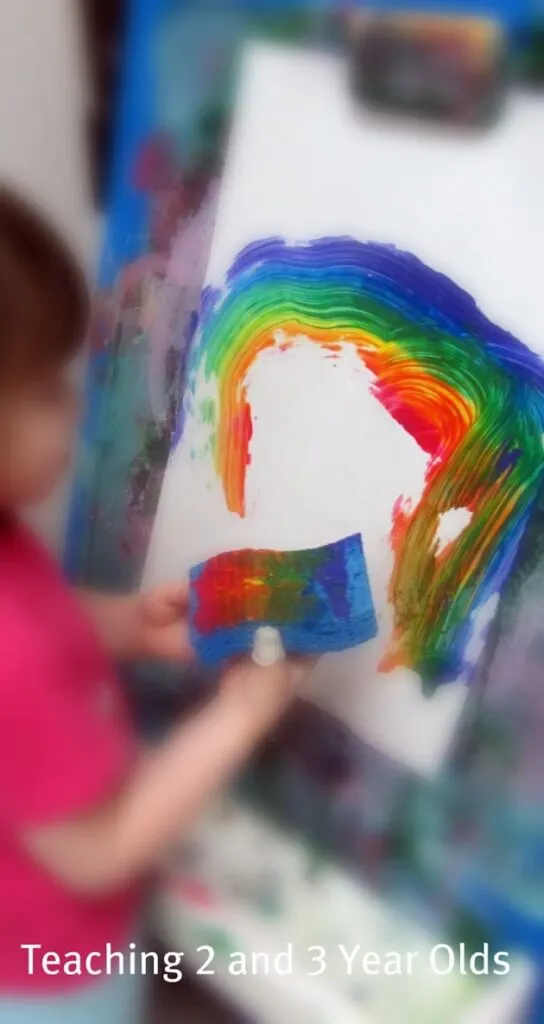 Art For Kids - Rainbow Sponge Painting - Kids Craft Room