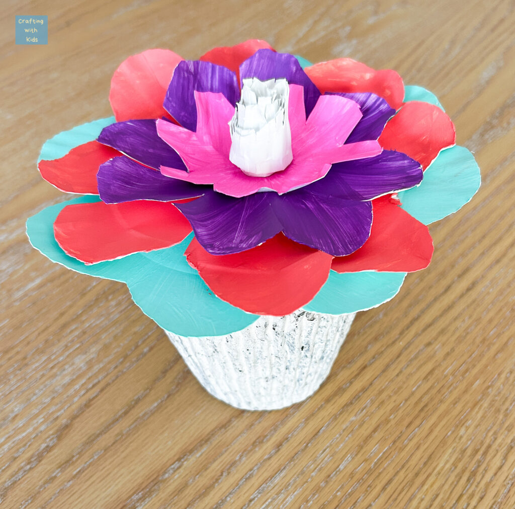 paper plate flower centerpiece
